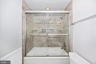 14019 Teaneck Terrace, Gaithersburg, MD 20878 - Photo 31