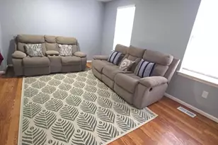 9105 Chesley Knoll Ct, Gaithersburg, MD 20879 - Photo 11