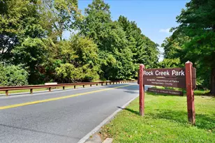 10401 Grosvenor Pl, Rockville, MD 20852 - Photo 39