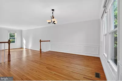 7705 Zulima Court, Bethesda, MD 20817 - Photo 9