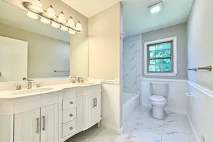9106 Jones Mill Rd, Chevy Chase, MD 20815 - Photo 11