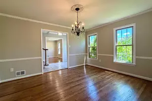 9106 Jones Mill Rd, Chevy Chase, MD 20815 - Photo 5