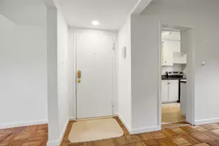 2202 Colston Dr, Silver Spring, MD 20910 - Photo 7
