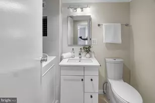 10500 Rockville Pike, Rockville, MD 20852 - Photo 19