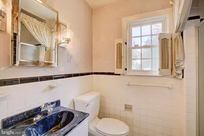 5905 Wilson Lane, Bethesda, MD 20817 - Photo 9