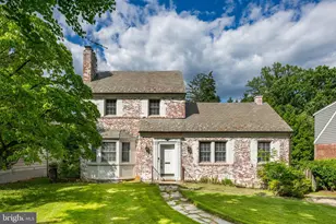5905 Wilson Ln, Bethesda, MD 20817 - Photo 1