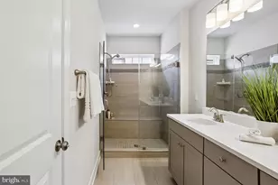 139 Dickenson Dr, Gaithersburg, MD 20878 - Photo 27