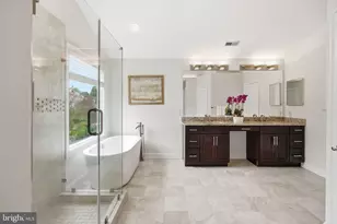 11308 Coral Gables Dr, North Potomac, MD 20878 - Photo 17