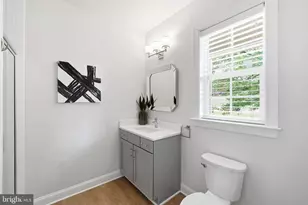 11801 Dinwiddie Dr, Rockville, MD 20852 - Photo 17
