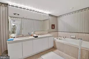 5600 Wisconsin Ave, Chevy Chase, MD 20815 - Photo 15