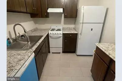10257 Arizona Circle #78, Bethesda, MD 20817 - Photo 5