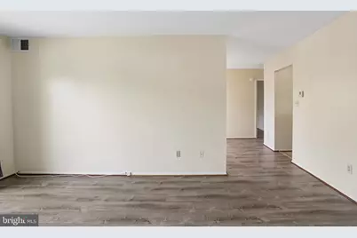 11925 Parklawn Drive #203, Rockville, MD 20852 - Photo 13