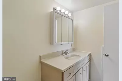 11925 Parklawn Drive #203, Rockville, MD 20852 - Photo 37