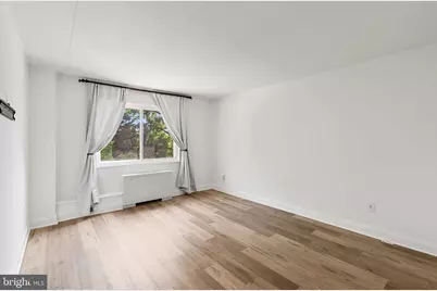 4800 Chevy Chase Drive #408, Chevy Chase, MD 20815 - Photo 15