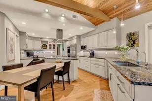 5829 Marbury Rd, Bethesda, MD 20817 - Photo 11