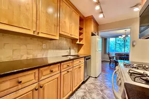 10500 Rockville Pike, Rockville, MD 20852 - Photo 5