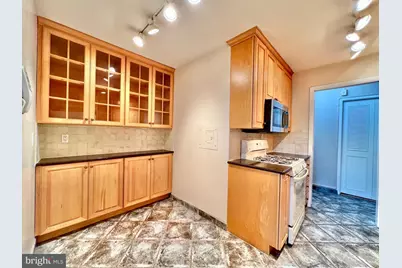 10500 Rockville Pike #401, Rockville, MD 20852 - Photo 3