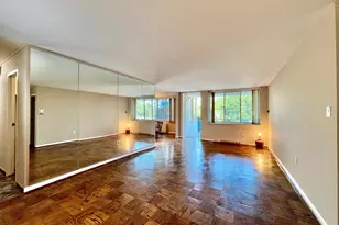 10500 Rockville Pike, Rockville, MD 20852 - Photo 9