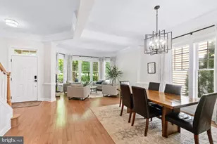 306 Trotter Farm Dr, Rockville, MD 20850 - Photo 17