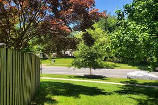 14813 Hammersmith Cir, Silver Spring, MD 20906 - Photo 5