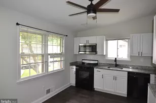 14011 Eagle Ct, Rockville, MD 20853 - Photo 13