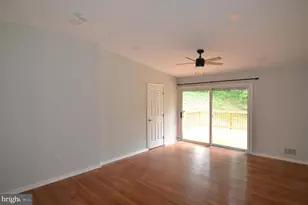 14011 Eagle Ct, Rockville, MD 20853 - Photo 9