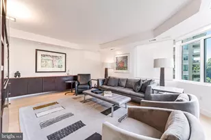 5630 Wisconsin Ave, Chevy Chase, MD 20815 - Photo 11