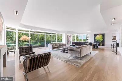 5630 Wisconsin Avenue #805, Chevy Chase, MD 20815 - Photo 5