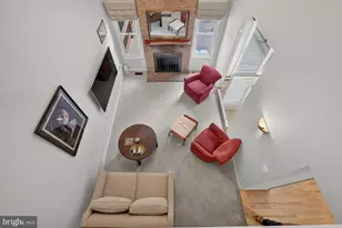10139 Crestberry Pl, Bethesda, MD 20817 - Photo 19