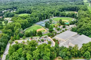 10139 Crestberry Pl, Bethesda, MD 20817 - Photo 45