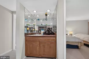 10139 Crestberry Pl, Bethesda, MD 20817 - Photo 35