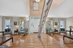 10139 Crestberry Pl, Bethesda, MD 20817 - Photo 5