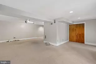10909 Citreon Ct, Gaithersburg, MD 20878 - Photo 45