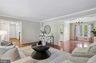 10909 Citreon Ct, Gaithersburg, MD 20878 - Photo 5
