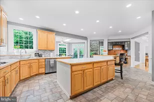 9653 Watkins Rd, Gaithersburg, MD 20882 - Photo 19