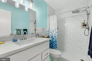 824 Quince Orchard Blvd, Gaithersburg, MD 20878 - Photo 25