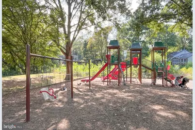 824 Quince Orchard Boulevard #201, Gaithersburg, MD 20878 - Photo 33