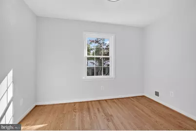 5709 Mohican Place, Bethesda, MD 20816 - Photo 17