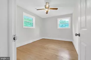 10911 Chandler Rd, Potomac, MD 20854 - Photo 39