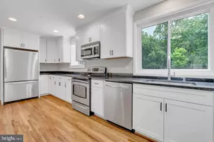 10911 Chandler Rd, Potomac, MD 20854 - Photo 15