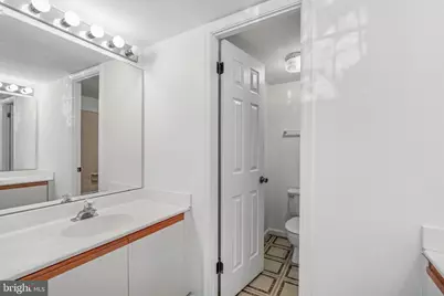 8541 Hawk Run Terrace, Montgomery Village, MD 20886 - Photo 17