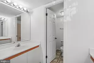 8541 Hawk Run Terrace, Montgomery Village, MD 20886 - Photo 17