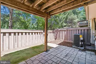 8541 Hawk Run Terrace, Montgomery Village, MD 20886 - Photo 31