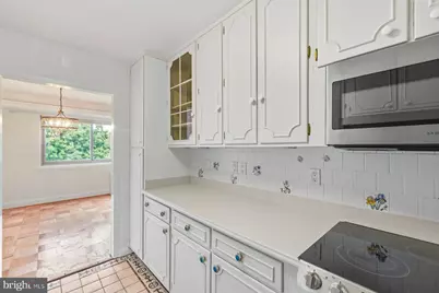 5100 Dorset Avenue #506, Chevy Chase, MD 20815 - Photo 11