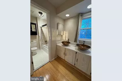 20333 Pleasant Ridge Drive, Gaithersburg, MD 20886 - Photo 11