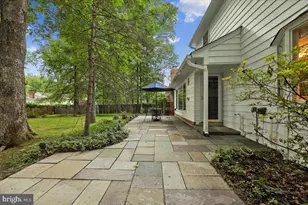 8700 Camille Dr, Potomac, MD 20854 - Photo 45