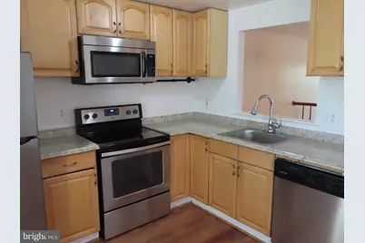 12137 Skip Jack Drive, Germantown, MD 20874 - Photo 5