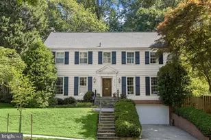 4704 Fort Sumner Dr, Bethesda, MD 20816 - Photo 1