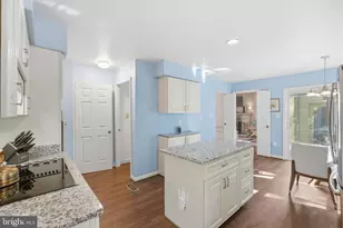 15205 Winstead Ln, Silver Spring, MD 20905 - Photo 17