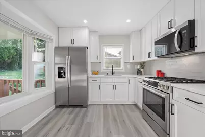115 Woodland Road, Gaithersburg, MD 20877 - Photo 9